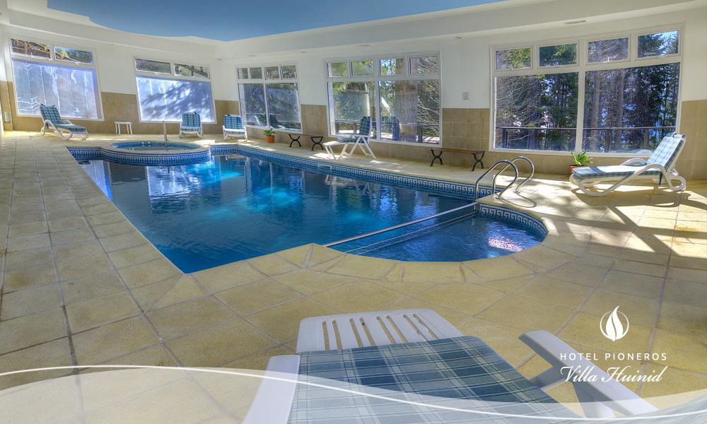 Huinid Pioneros Hotel San Carlos de Bariloche Eksteriør billede