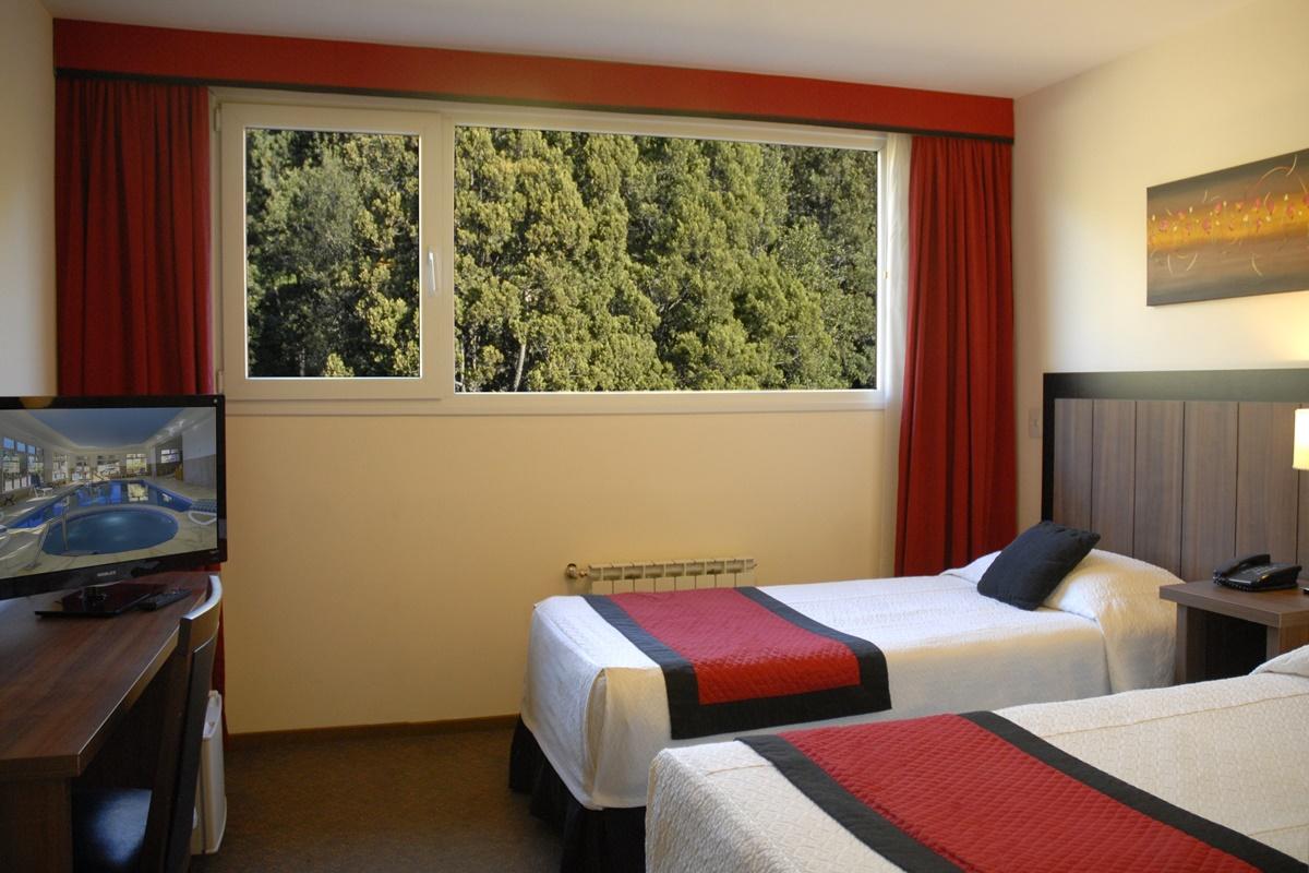 Huinid Pioneros Hotel San Carlos de Bariloche Eksteriør billede