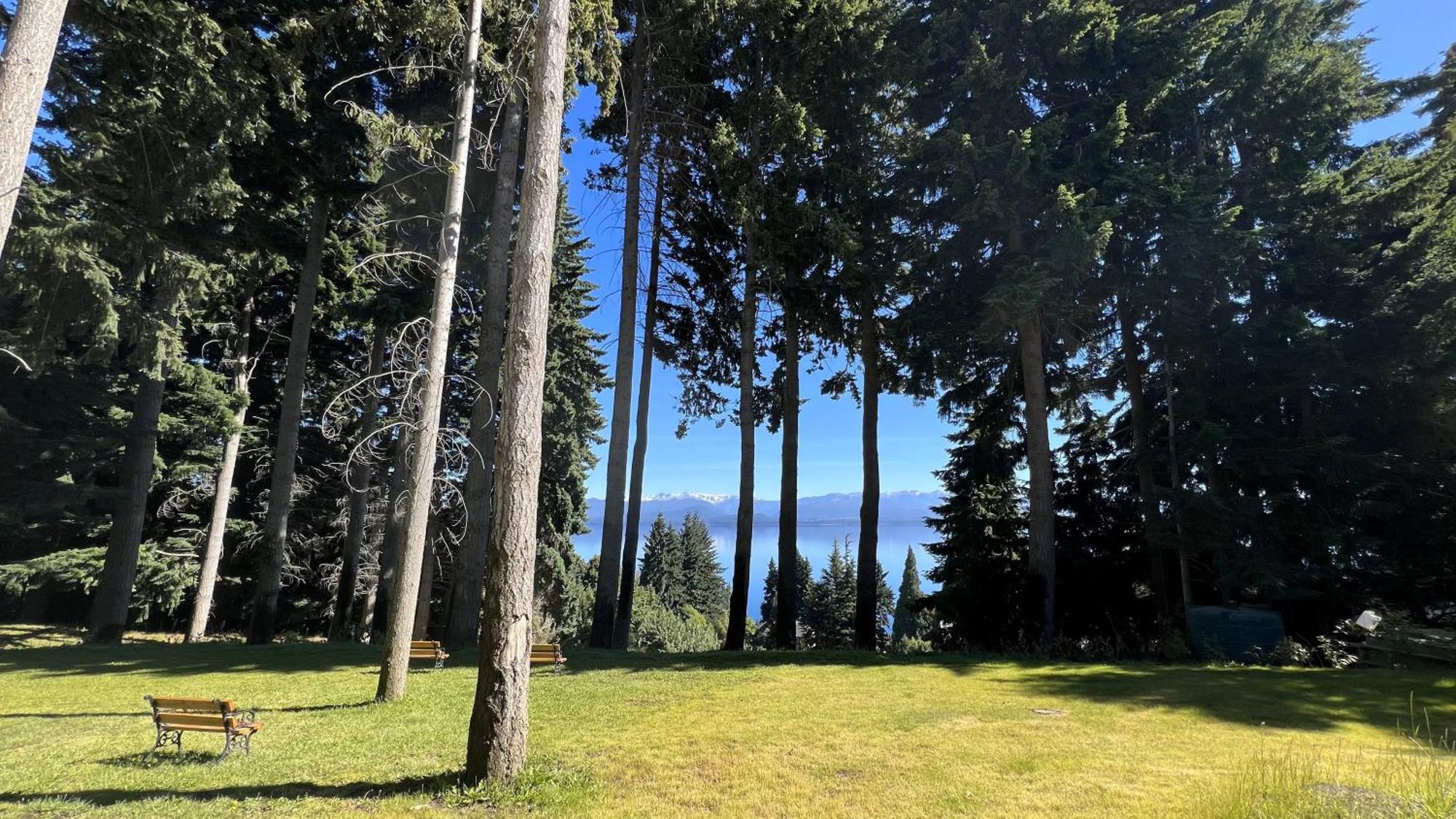 Huinid Pioneros Hotel San Carlos de Bariloche Eksteriør billede